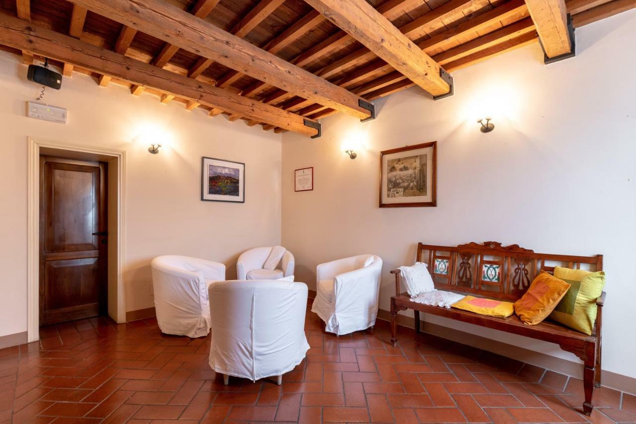 La Locanda Del Povero Diavolo Torriana Exterior photo