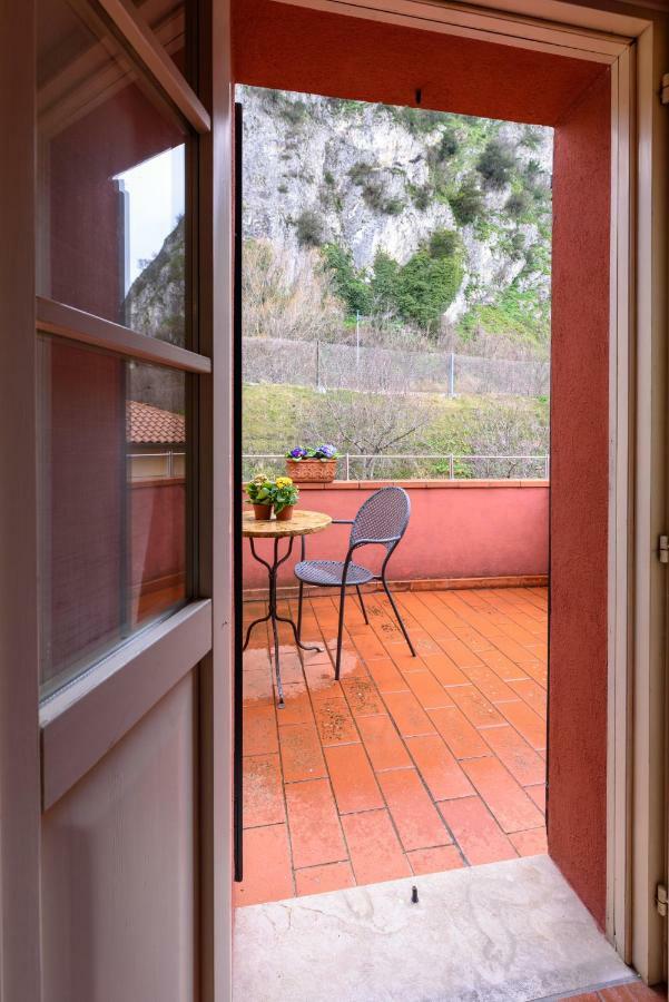 La Locanda Del Povero Diavolo Torriana Exterior photo