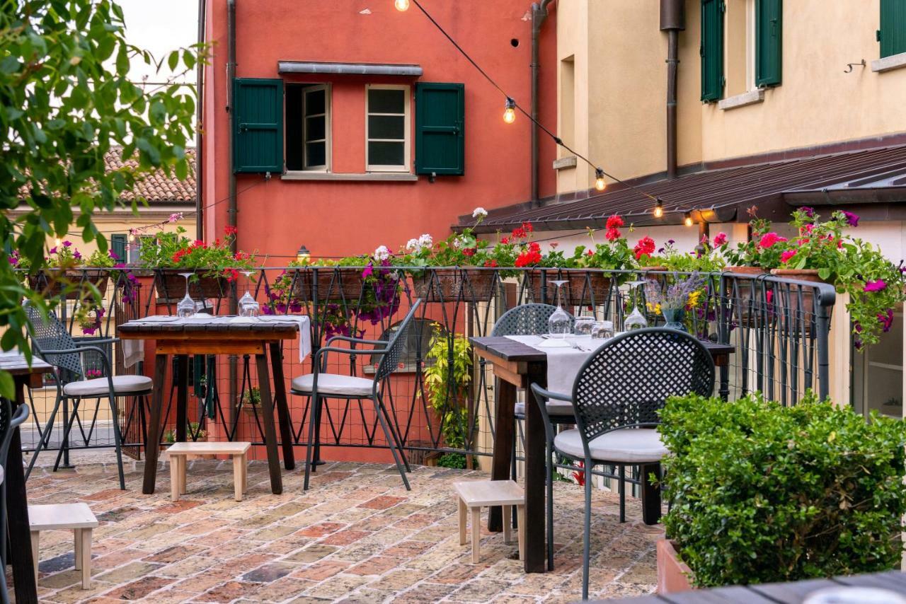 La Locanda Del Povero Diavolo Torriana Exterior photo